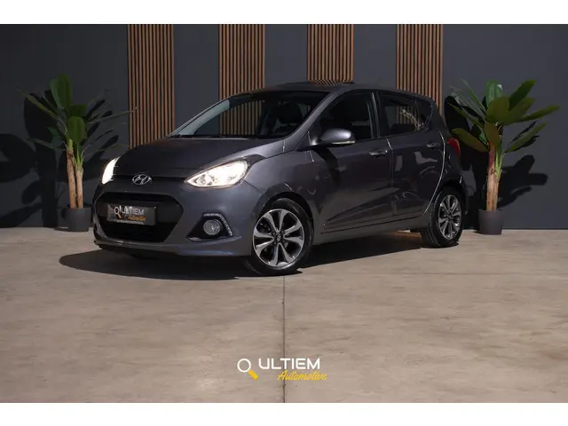 Hyundai i10 1.2 i-Motion Premium 2014 Benzine 23