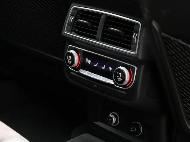 Audi Q7 3.0TDi QUATTRO/ S-LINE/ PANORAMADAK/ 2017 Diesel 13