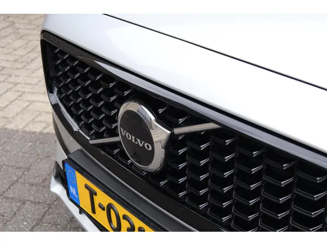 Volvo S90 T8 AWD R-Design 2021 Hybride Benzine 6