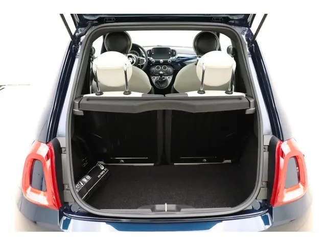 Fiat 500 1.0 Hybrid Dolcevita 2021 Benzine 10