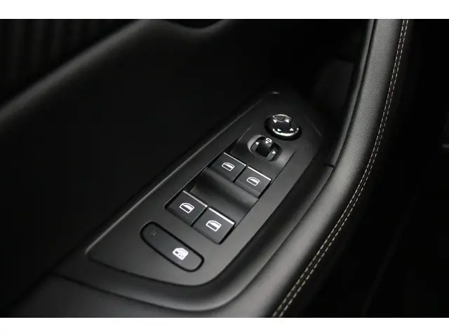 Peugeot 508 SW 1.6 HYbrid GT 2020 Hybride Benzine 21