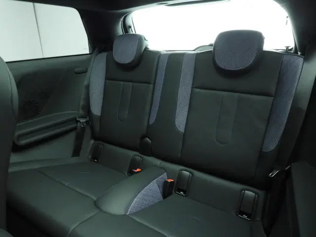 MINI 3-Deurs Cooper C 2025 Benzine 8