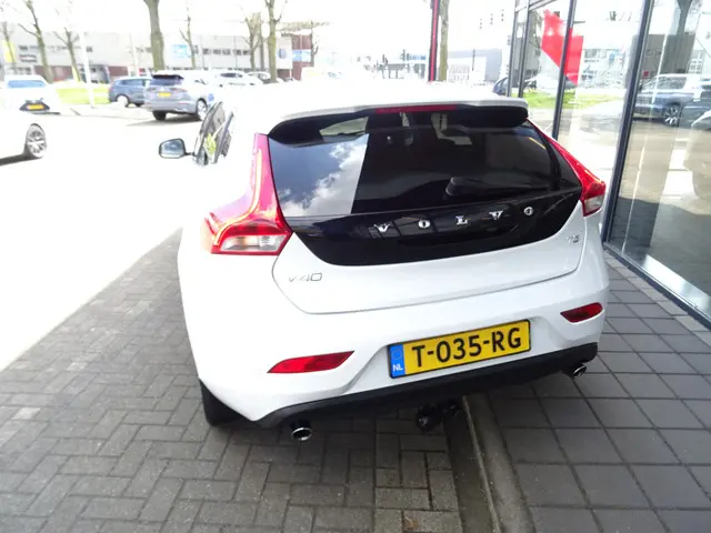Volvo V40 1.5 T3 Ocean Race AUTOMAAT 2016 Benzine 8