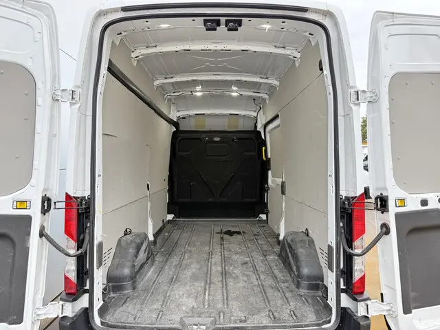 Ford Transit 350 2.0 TDCI 170PK 2023 Diesel 12