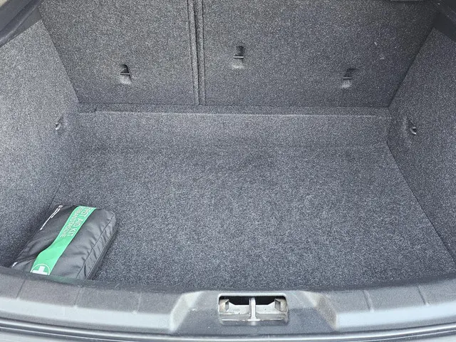 Volvo V40 Cross Country 2.0 D4 Summum 2016 Diesel 11