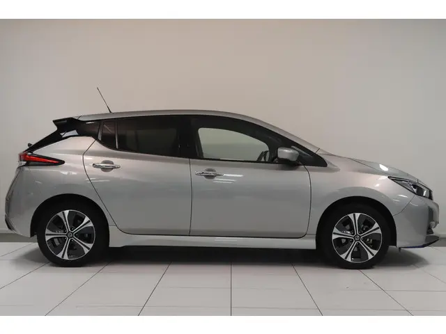 Nissan Leaf e+ N-Connecta 62 kWh 2021 Elektrisch 14