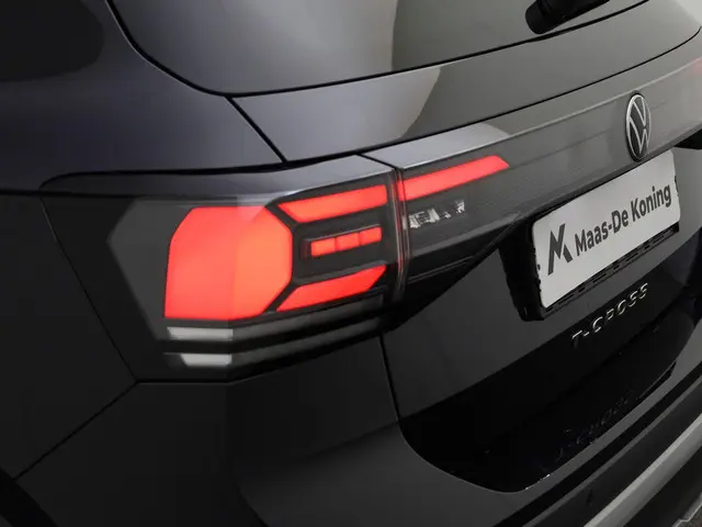 Volkswagen T-Cross 1.0TSI/116PK Goal DSG 2025 Benzine 31