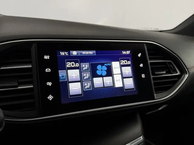 Peugeot 308 1.2 PureTech GT-line 2017 Benzine 22