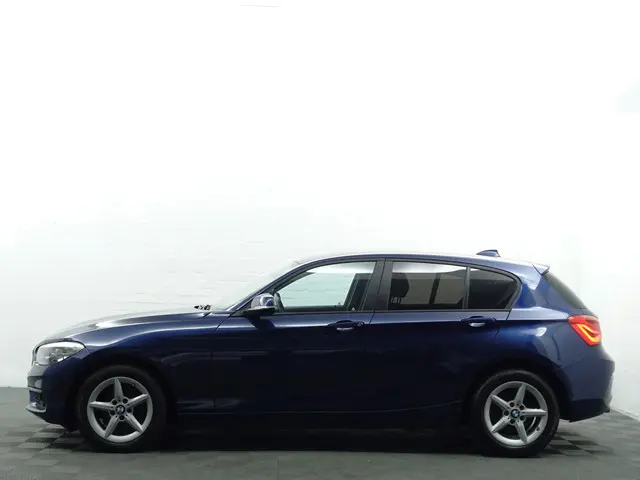 BMW 1 Serie 116d High Executive Aut- 2015 Diesel 34