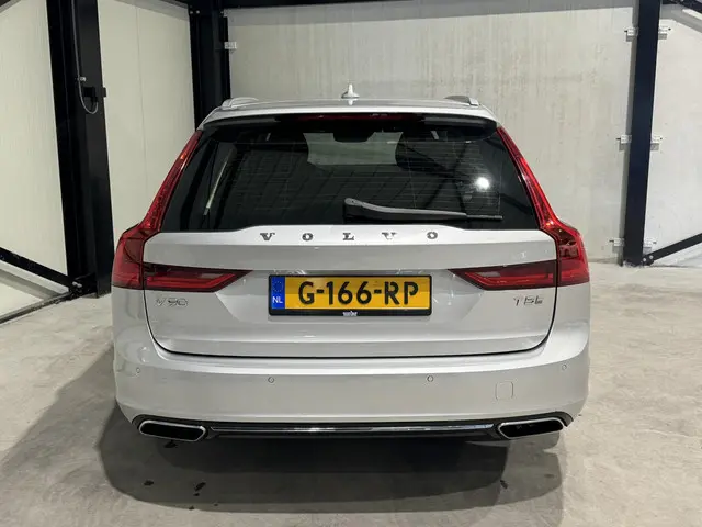 Volvo V90 2.0 T5 Inscription 2018 Benzine 26