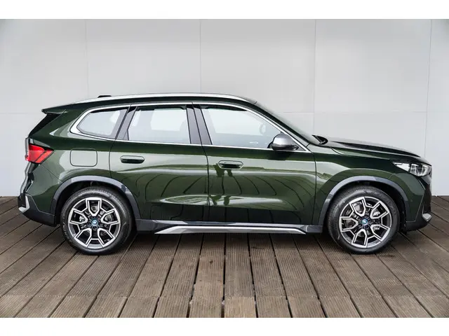 BMW iX1 IX1 xDrive30 2024 Elektrisch 4