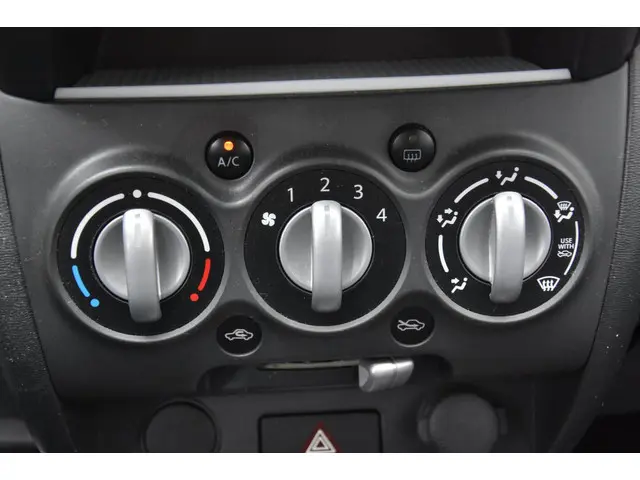 Suzuki Alto 1.0 Comfort EASSS 2014 Benzine 9