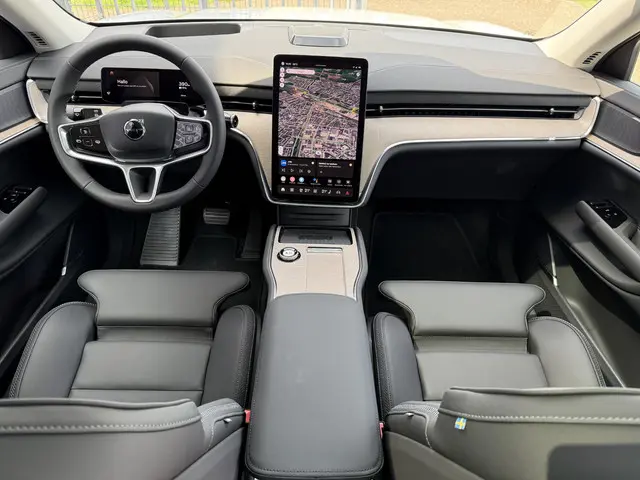 Volvo EX90 Single Motor Plus 7p. 104 kWh 2025 Elektrisch 4