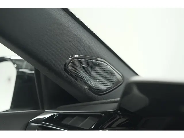 Peugeot 308 PureTech 130 GT 2022 Benzine 34