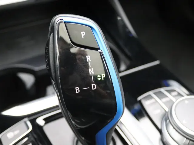 BMW iX3 80 kWh 2021 Elektrisch 23