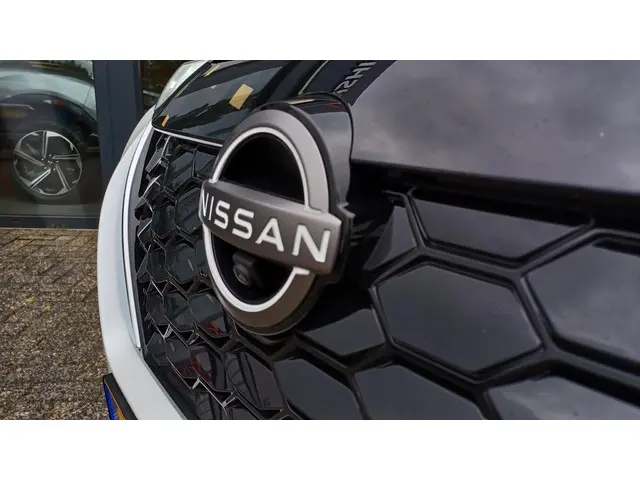 Nissan Juke 1.6 Hybrid 143 N-Design 2024 Hybride Benzine 30