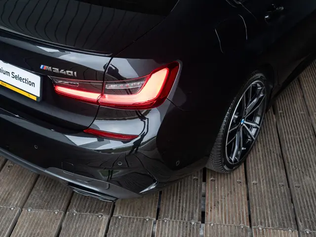 BMW 3 Serie Sedan M340i xDrive 2022 Benzine 18