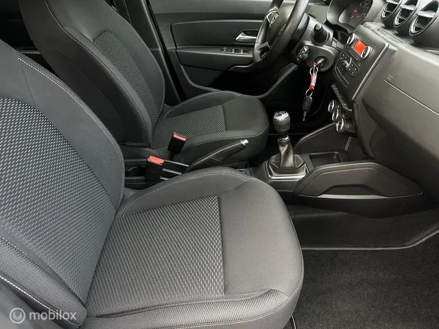 Dacia Duster 1.6 SCe Comfort 4x4 2019 Benzine 9