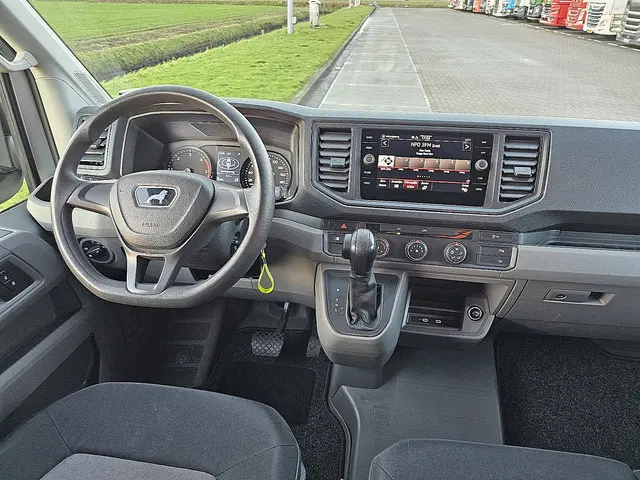 MAN TGE 3.140 2021 Diesel 8