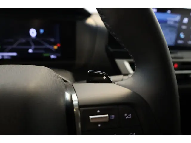 Citroën C4 Hybrid 136 Max 2025 Hybride Benzine 35