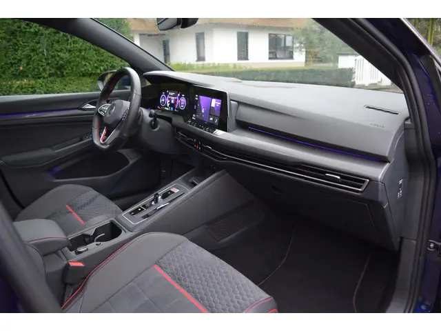 Volkswagen Golf 2.0 TSI GTI 2022 Benzine 11