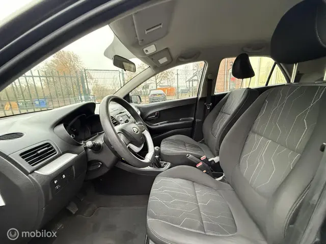 Kia Picanto 1.2 CVVT World Cup Ed. 2014 Benzine 9