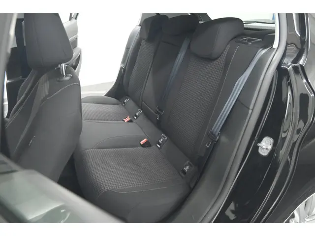 Peugeot 308 PureTech 110 Blue Lease Active 2021 Benzine 30