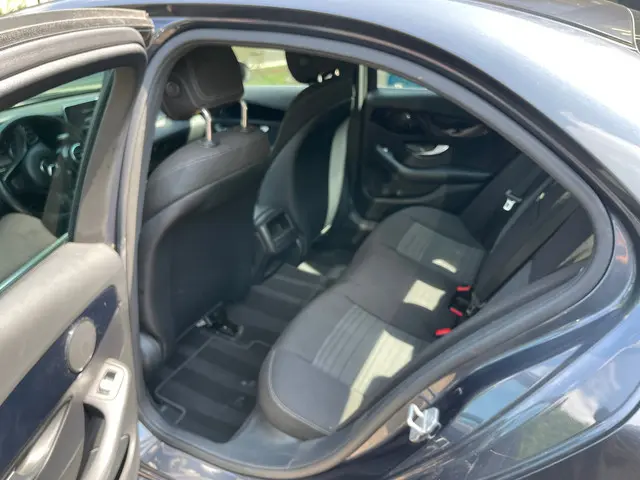 Mercedes-Benz C-Klasse 180 Lease Edition 2014 Benzine 6
