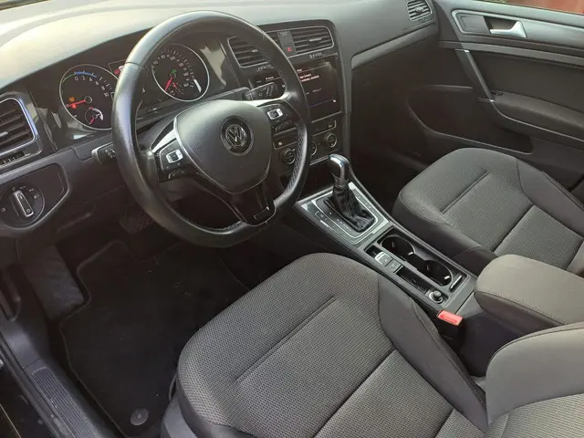 Volkswagen e-Golf Automaat 2018 Elektrisch 7