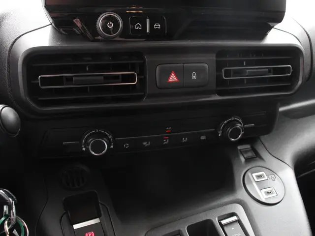 Peugeot Partner 1.5 BlueHDi 130 EAT8 S&S L2 2024 Diesel 15