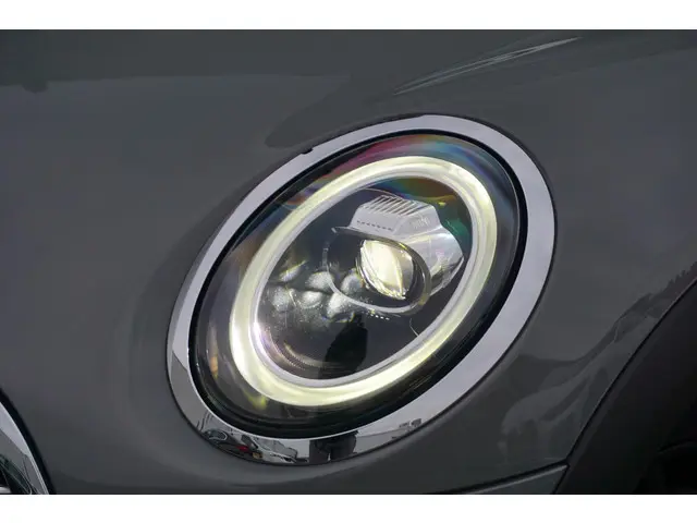 MINI 5-Deurs Cooper S Chili 2020 Benzine 25