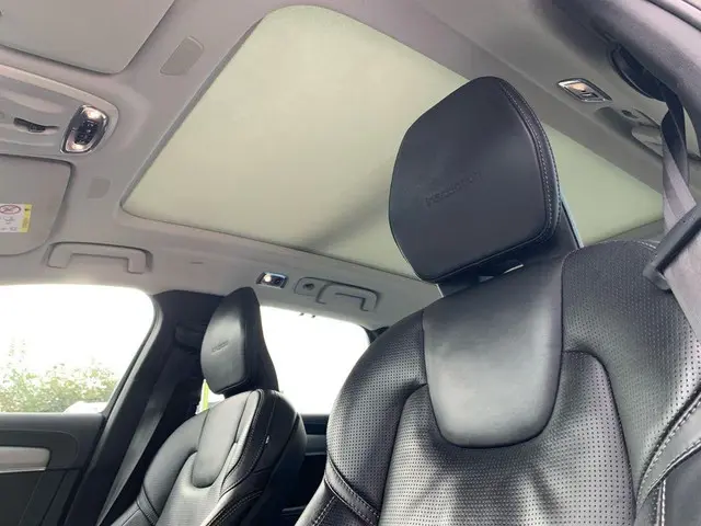 Volvo V90 2.0 T4 Business Luxury+ 2020 Benzine 4