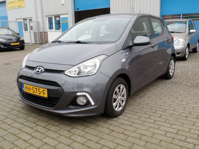 Hyundai i10 1.0i i-Motion Comfort Plus 2016 Benzine 3
