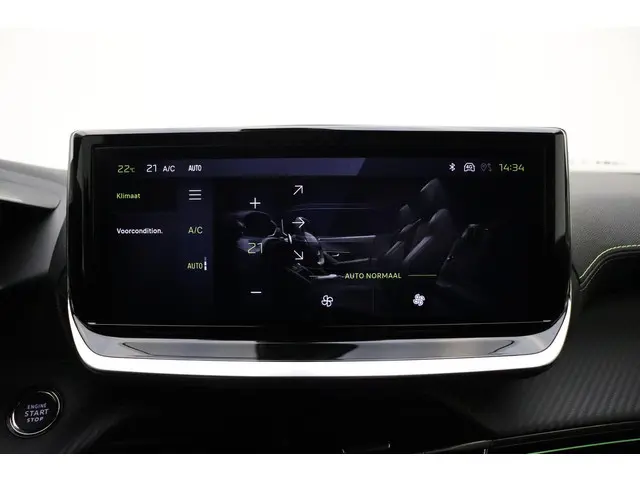 Peugeot e-2008 EV GT 54 kWh 2024 Elektrisch 26