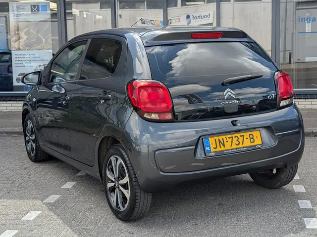 Citroën C1 1.0 VTi Shine 2016 Benzine 18
