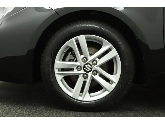 Suzuki Swace 1.8 Hybrid Select 2021 Hybride Benzine 37