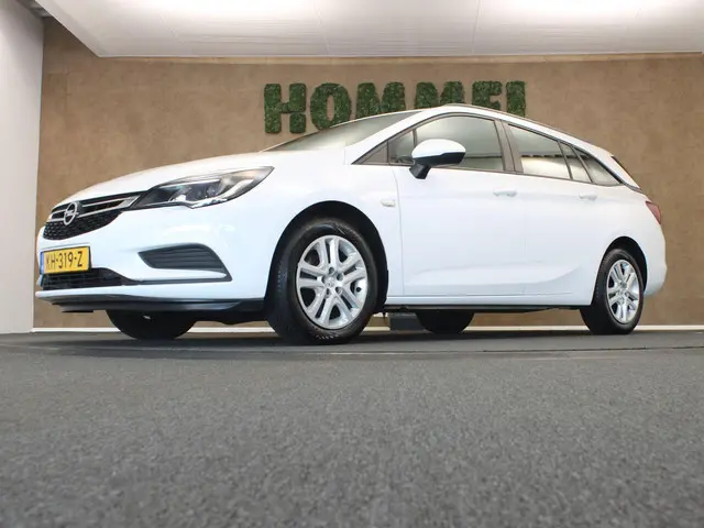Opel Astra Sports Tourer 1.0 Edition 2016 Benzine 4
