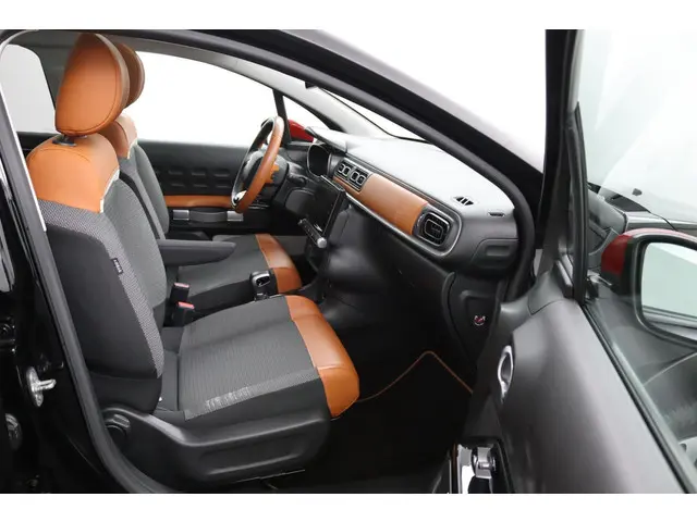 Citroën C3 1.2 PureTech S&S Shine zwart 2017 Benzine 13