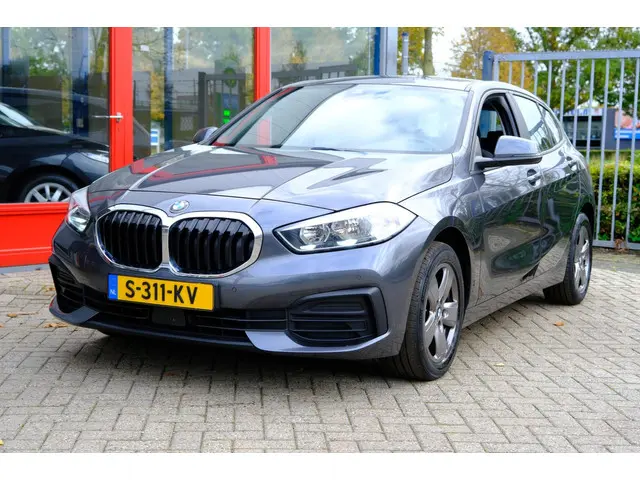 BMW 1 Serie 116d Navi|Clima|LMV|PDC 2020 Diesel 34