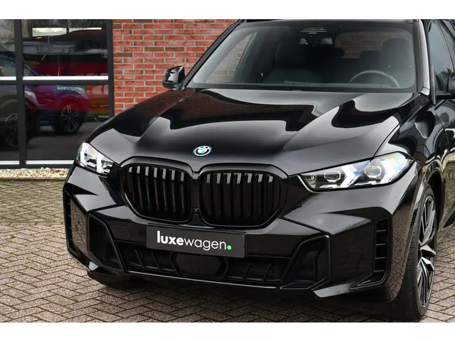 BMW X5 xDrive50e M-Sport 2023 Hybride Benzine 44