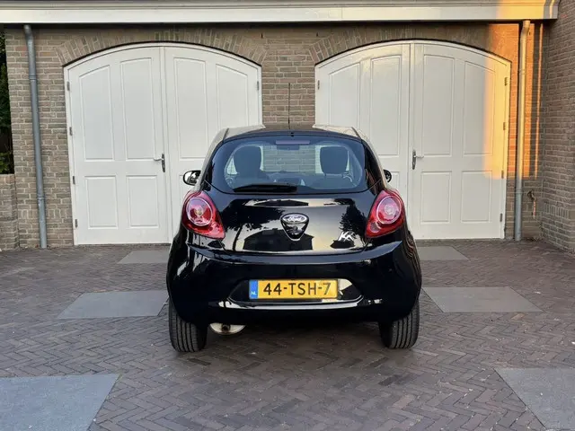 Ford Ka 1.2 Cool & Sound start/stop 2012 Benzine 4