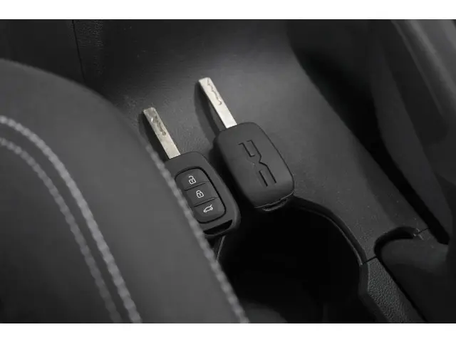 Dacia Sandero TCe 90 CVT Expression 2024 Benzine 14