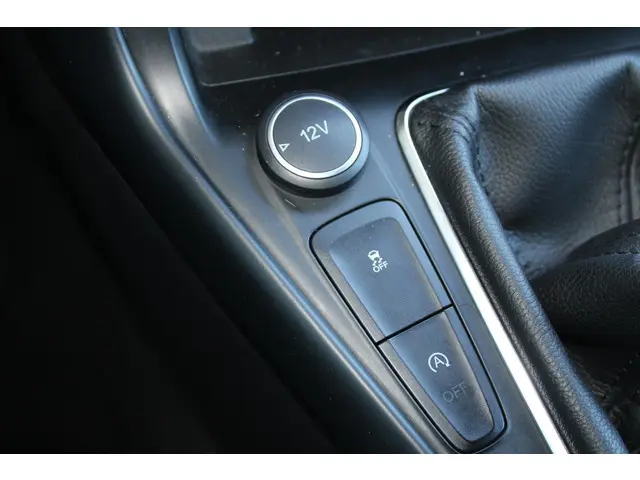Ford Focus 2.0 ST-3 2015 Benzine 24
