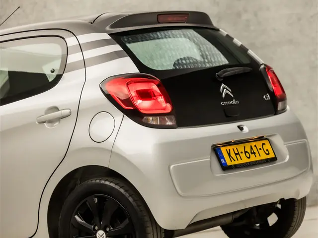 Citroën C1 1.0 e-VTi Sport 2016 Benzine 19