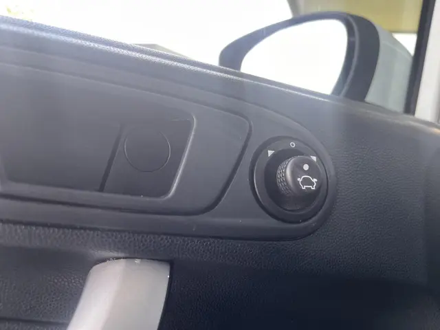 Ford Fiesta 1.25 ST LINE 82 PK 2012 Benzine 20