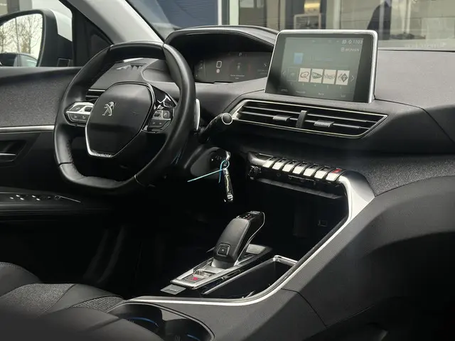 Peugeot 3008 1.2 PureTech Allure Avantage 2020 Benzine 27