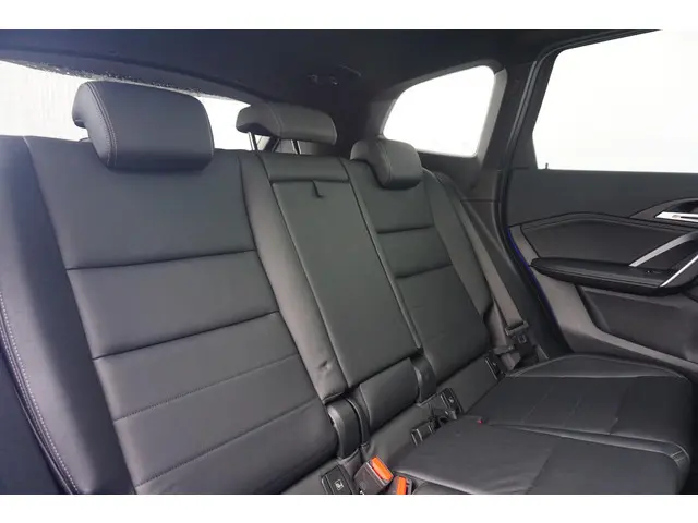 BMW X1 sDrive18i 2022 Benzine 9