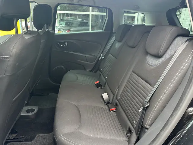 Renault Clio Estate 1.2 Dynamique 2015 Benzine 12