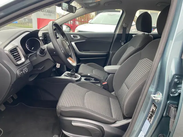 Kia XCeed 1.0 T-GDi ComfortLine 2023 Benzine 7