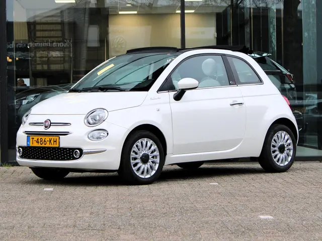 Fiat 500C 1.0 Hybrid Dolcevita 2023 Benzine 5